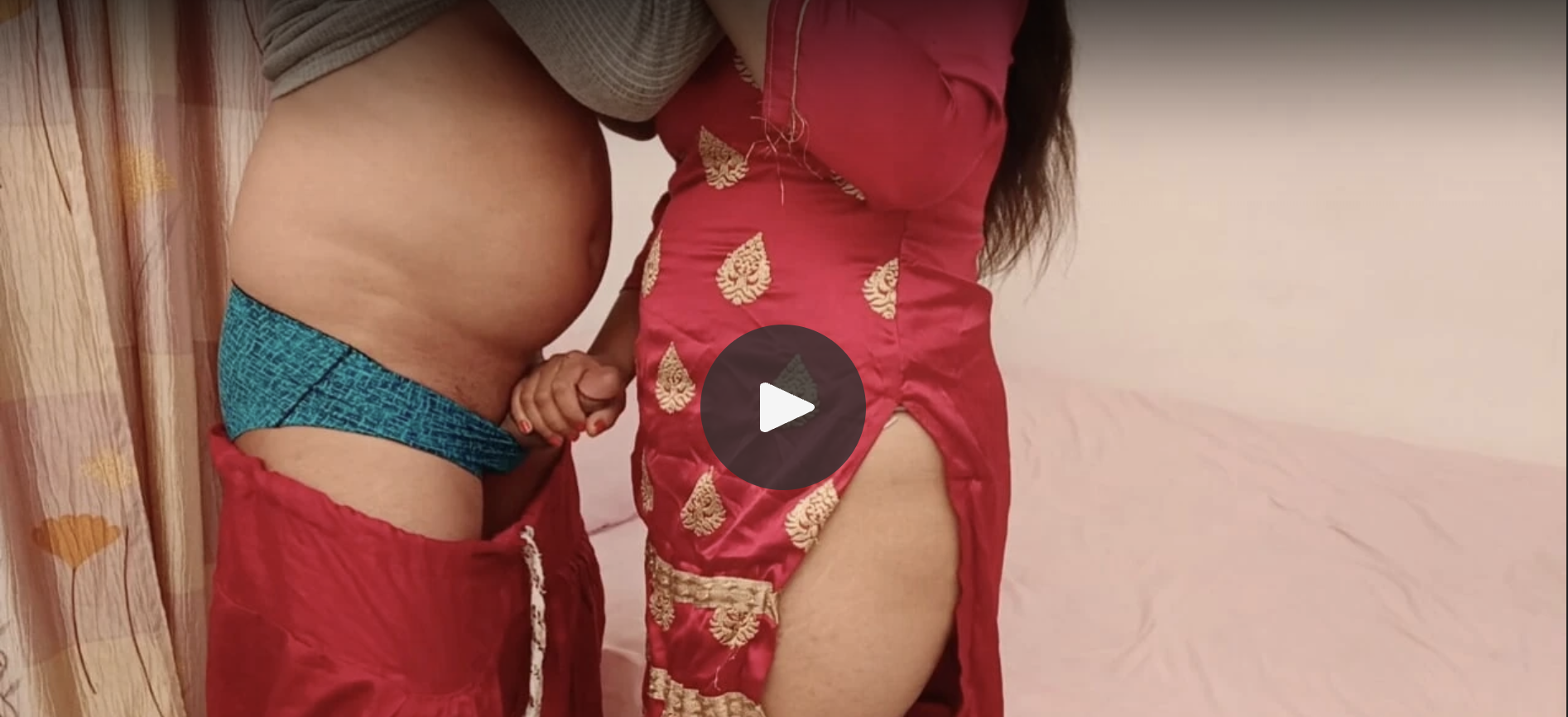 मैंने अपने सबसे अच्छे दोस्त की माँ और बहन को चोदा – Long Sex Story